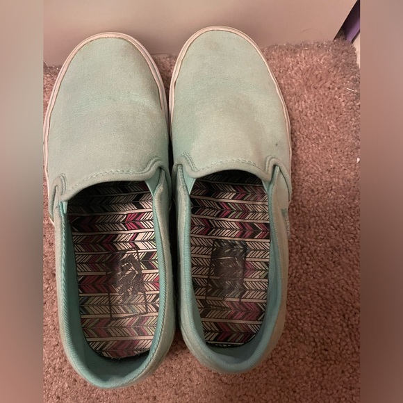 Mint Vans - Picture 8 of 9